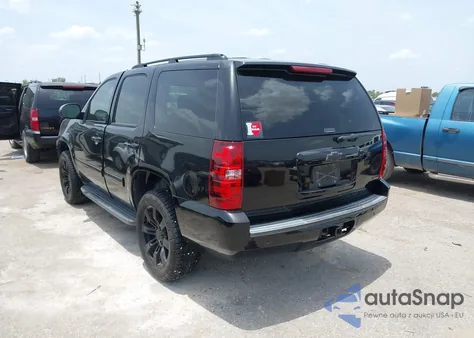 2010 Chevrolet Tahoe Ls из США, поврежденный, VIN 1GNUCAE02AR283271